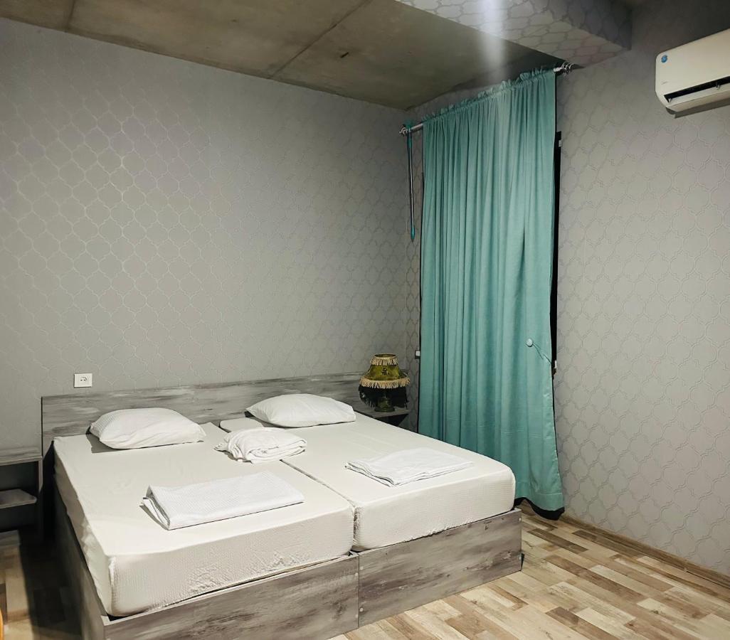 Nid Hotel Тбілісі Екстер'єр фото