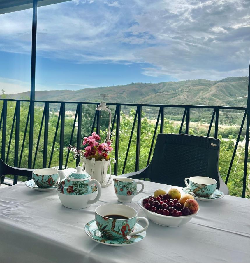 Nid Hotel Тбілісі Екстер'єр фото