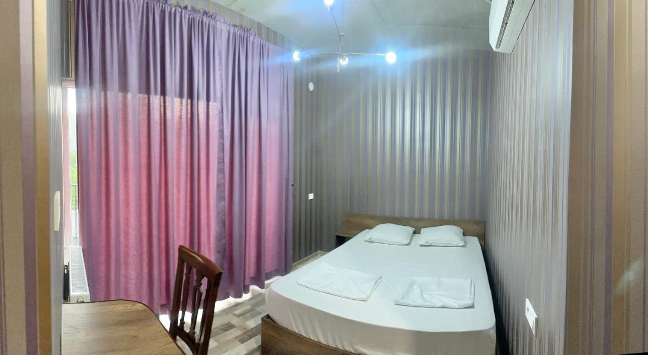 Nid Hotel Тбілісі Екстер'єр фото