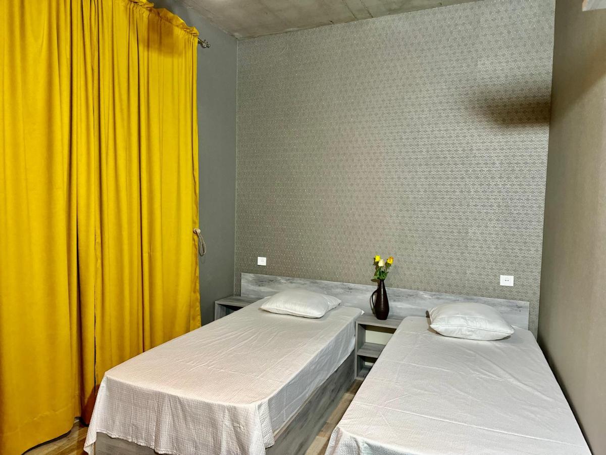 Nid Hotel Тбілісі Екстер'єр фото
