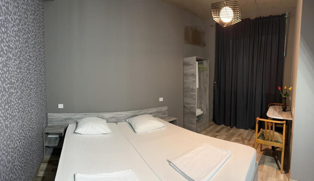 Nid Hotel Тбілісі Екстер'єр фото