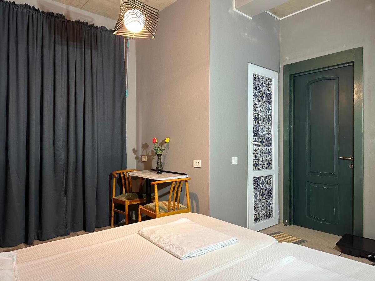 Nid Hotel Тбілісі Екстер'єр фото