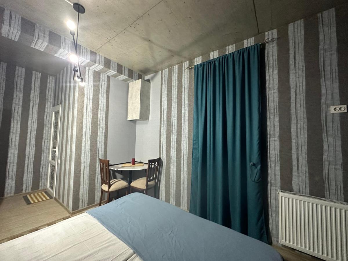 Nid Hotel Тбілісі Екстер'єр фото