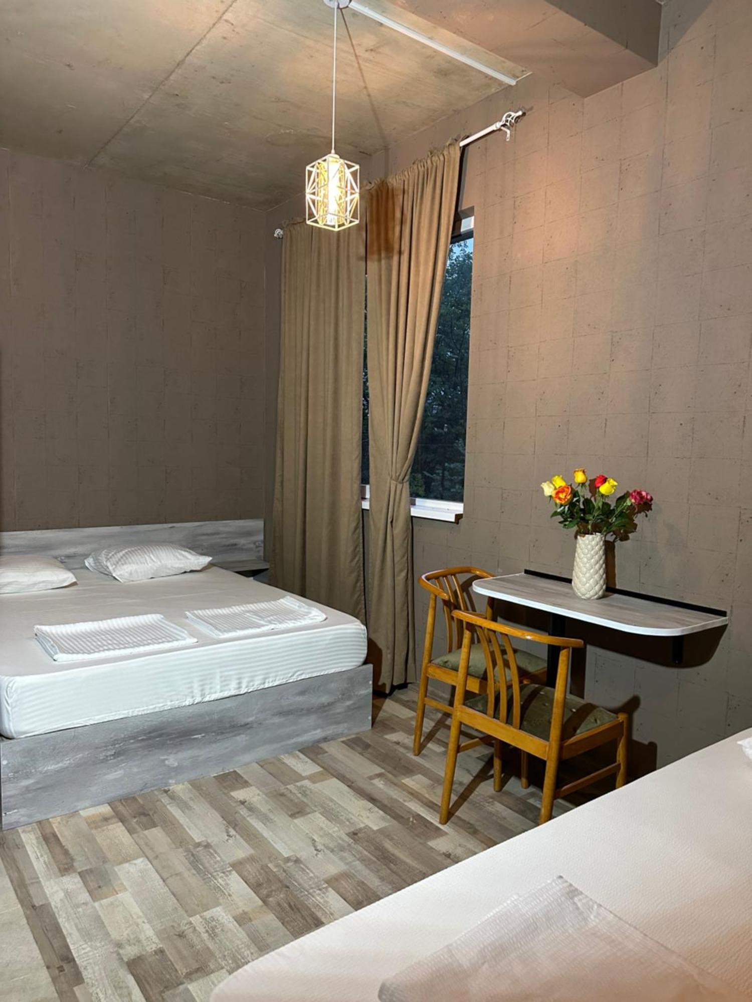 Nid Hotel Тбілісі Екстер'єр фото