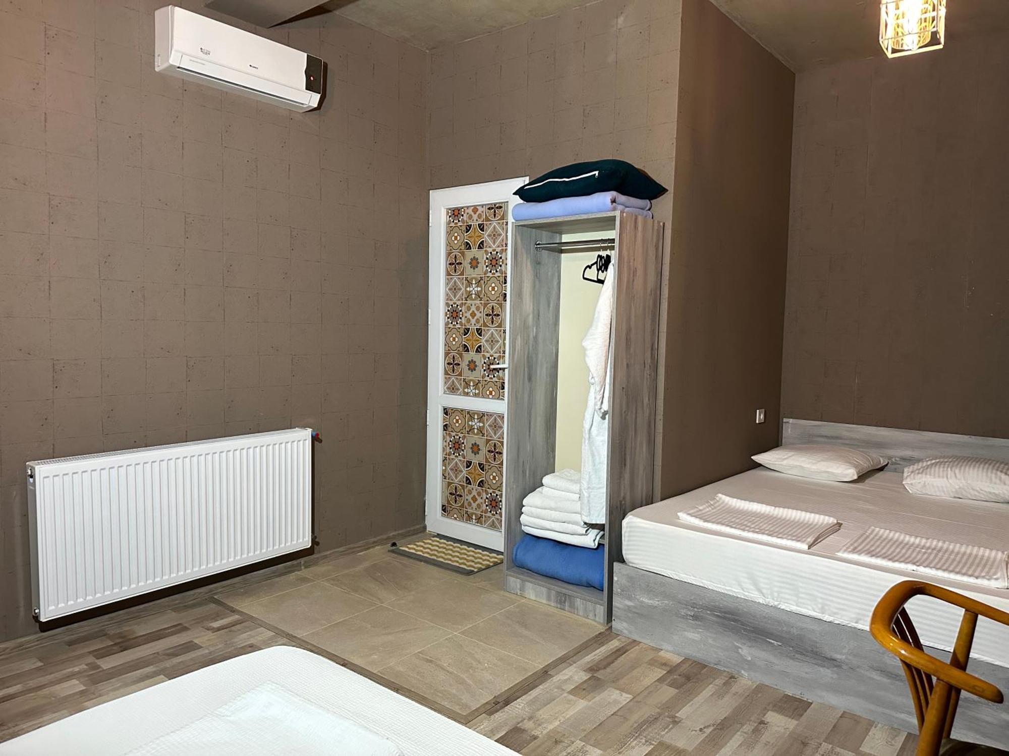 Nid Hotel Тбілісі Екстер'єр фото